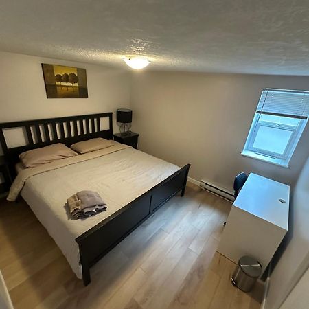 ויקטוריה Artistic Apartment Near Downtown מראה חיצוני תמונה