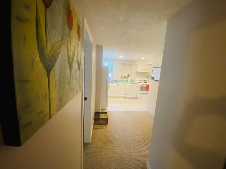 ויקטוריה Artistic Apartment Near Downtown מראה חיצוני תמונה