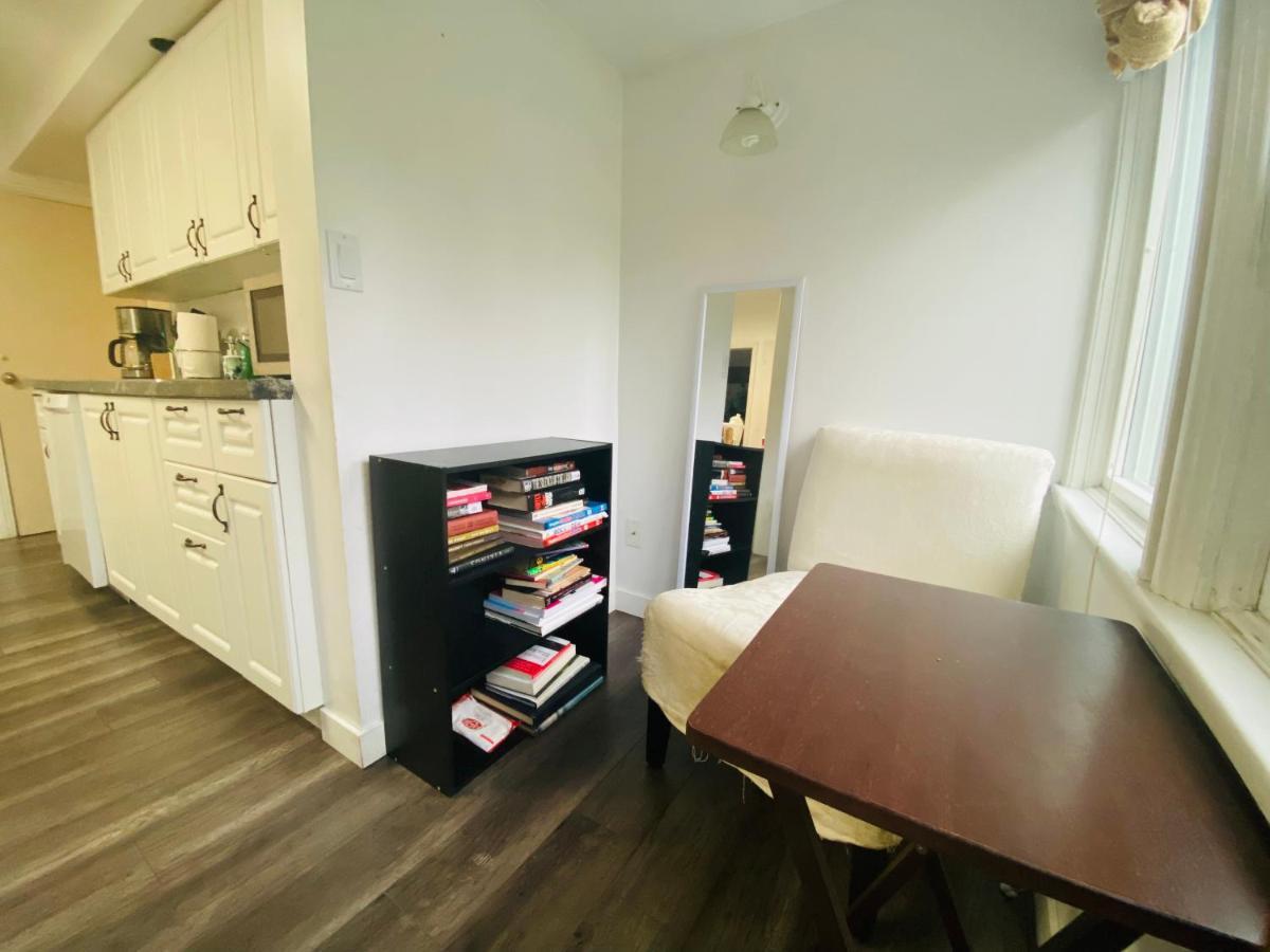 ויקטוריה Artistic Apartment Near Downtown מראה חיצוני תמונה