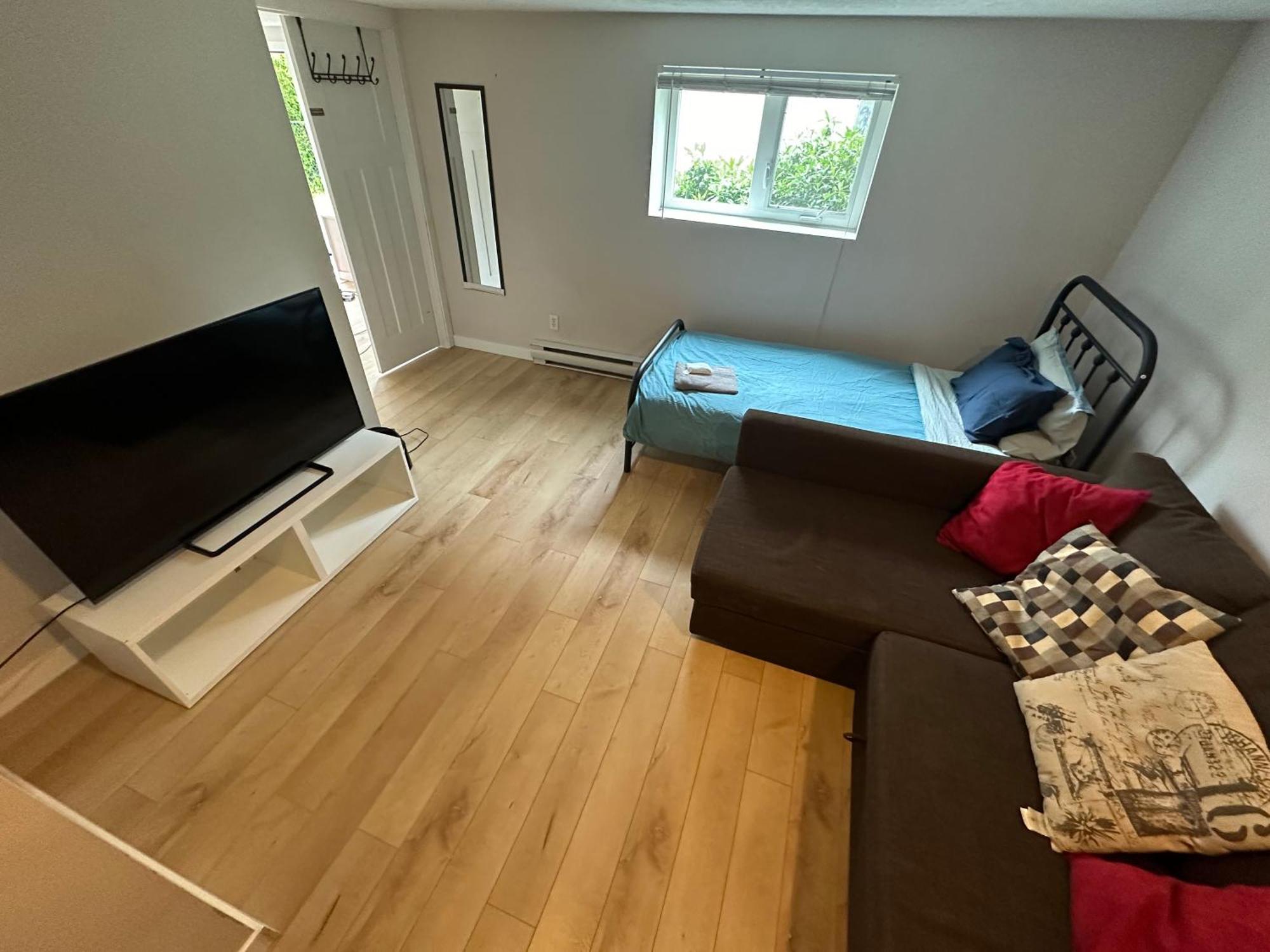 ויקטוריה Artistic Apartment Near Downtown מראה חיצוני תמונה