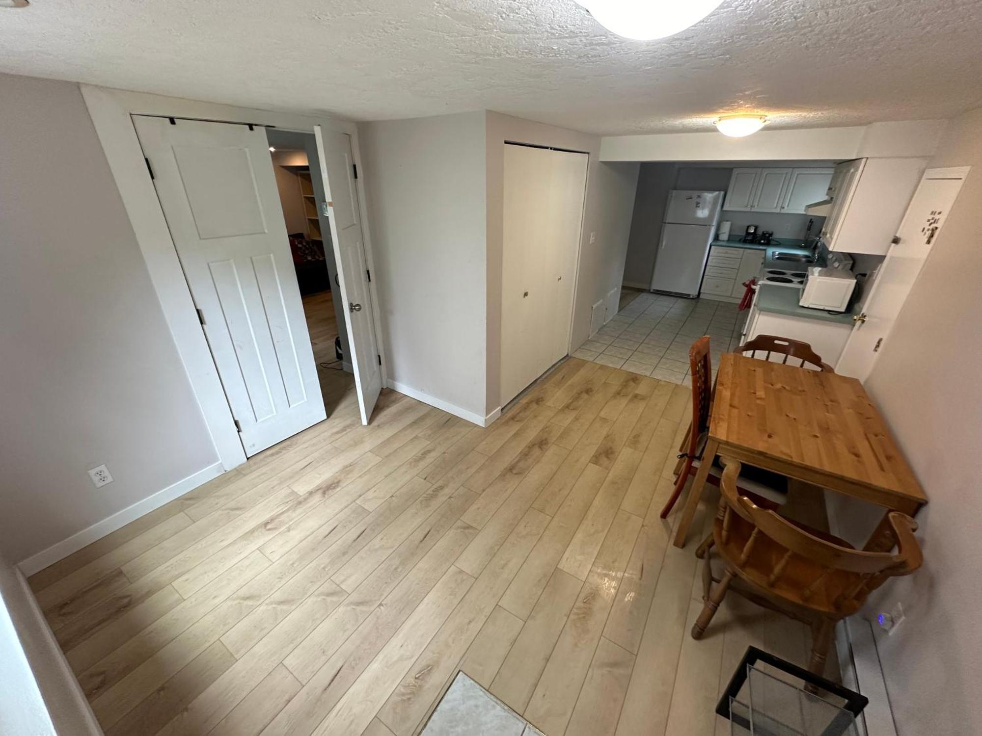 ויקטוריה Artistic Apartment Near Downtown מראה חיצוני תמונה
