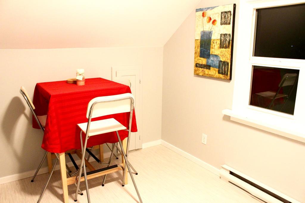 ויקטוריה Artistic Apartment Near Downtown מראה חיצוני תמונה